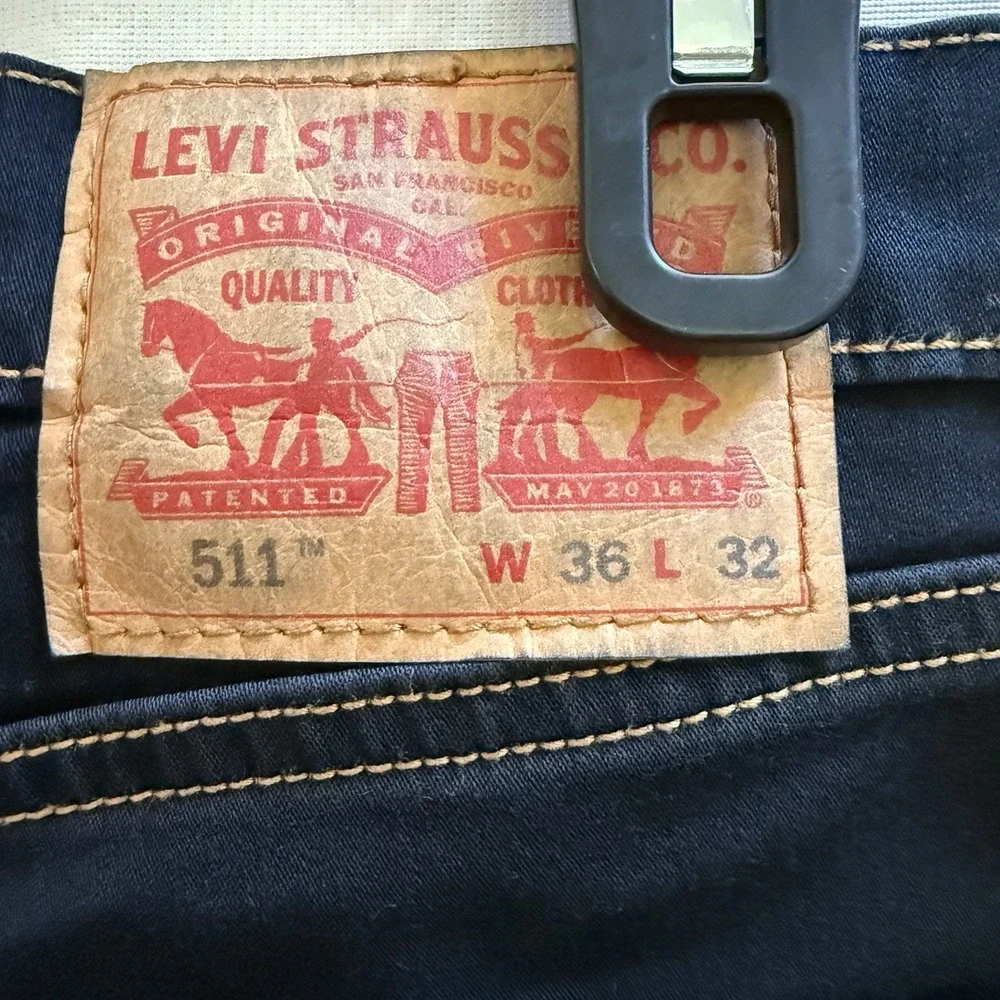 Levi's mens 511 Slim Fit‎ Athletic Taper Jeans Size 36X32-Black